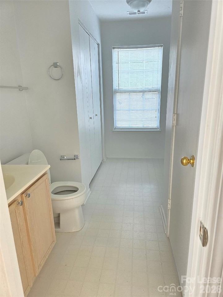 3073 Parade Ln Sw - Photo 7 of 8