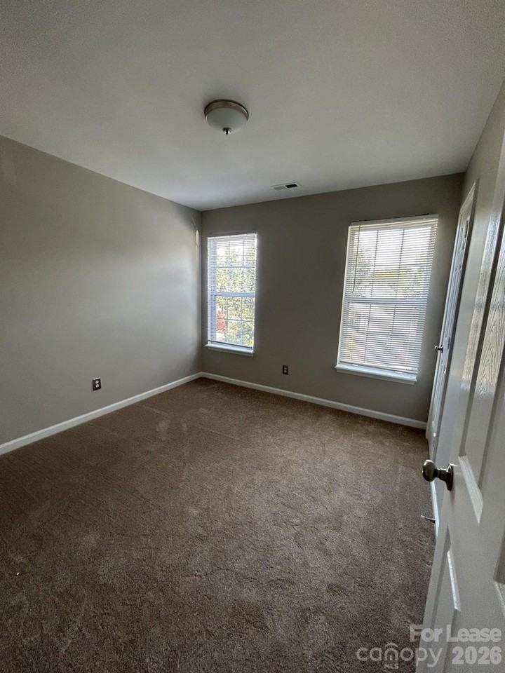 4277 Maybrook Ct Sw - Photo 7 of 13