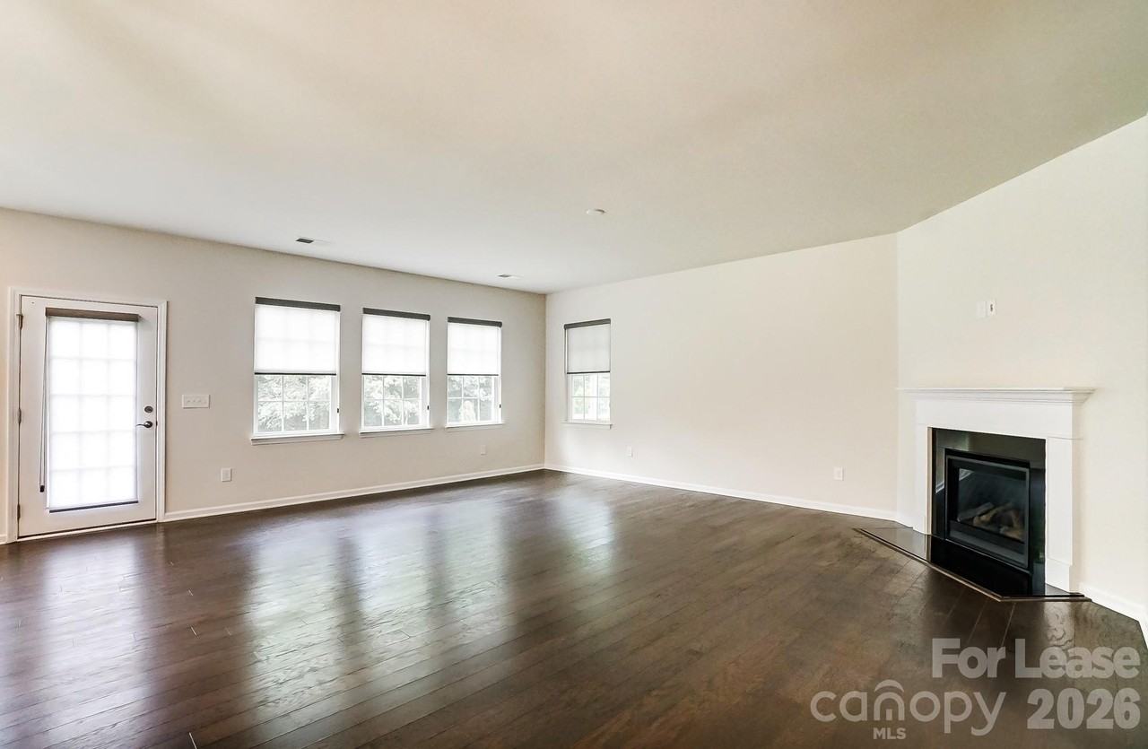 2337 Abundance Ln - Photo 2 of 34