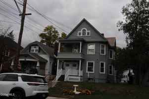 featured image of 2007 Campbell Ave #2