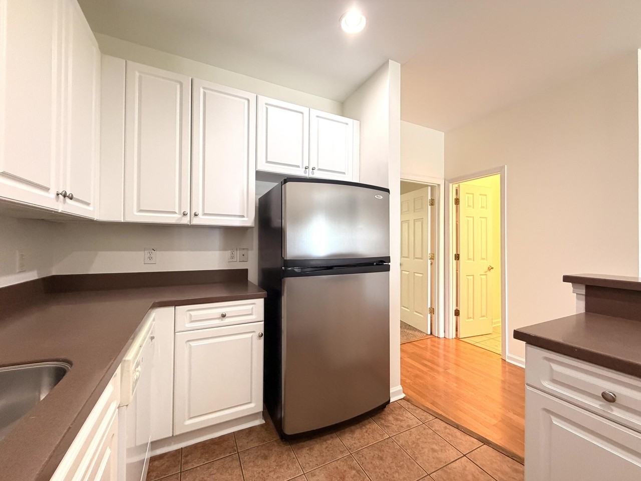 4105 Perrine St - Photo 6 of 18
