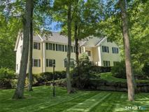 12 Carriage Hill Rd - Photo 1 of 1