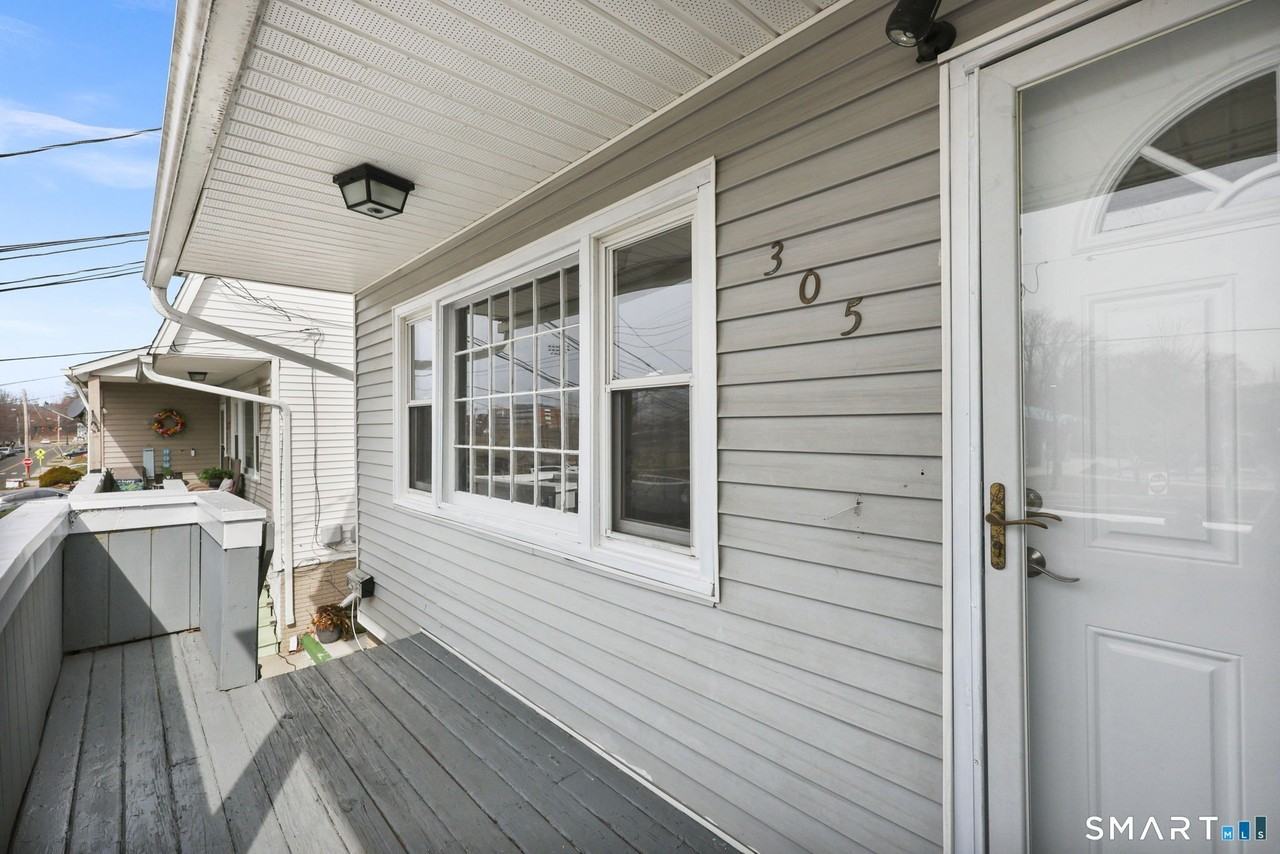 305 Mill Rock Rd #305 - Photo 3 of 31
