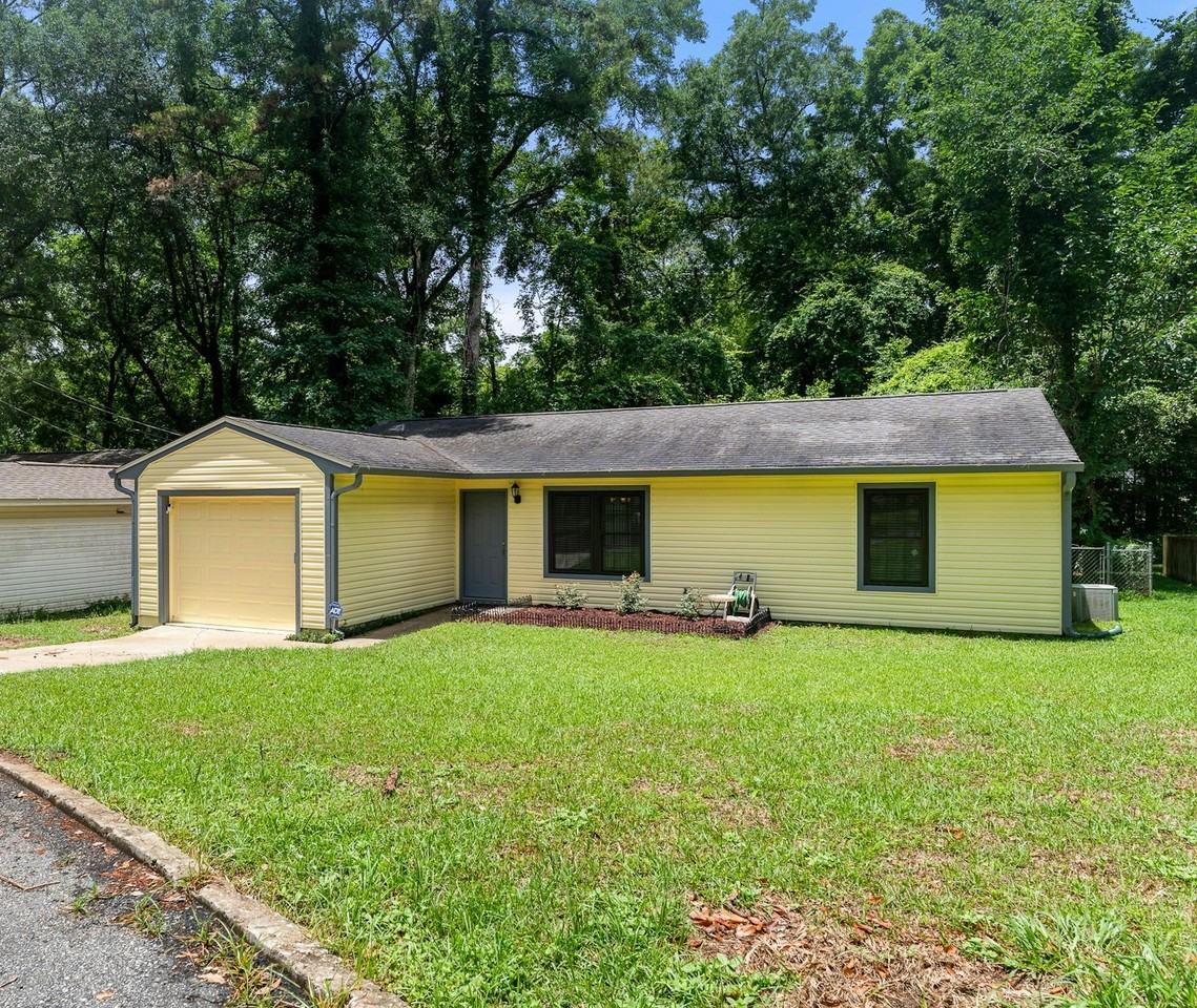 2434 Jolene Ln - Photo 5 of 41