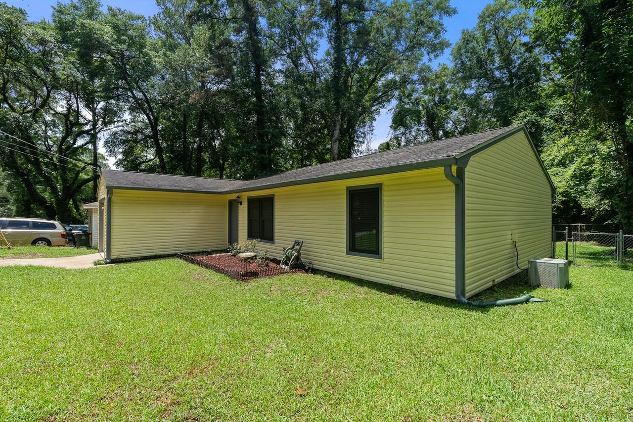 2434 Jolene Ln - Photo 6 of 41