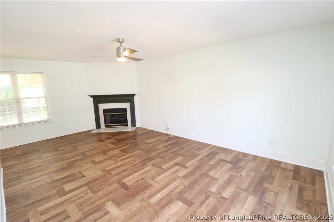 1727 Crag Burn Ln - Photo 2 of 37