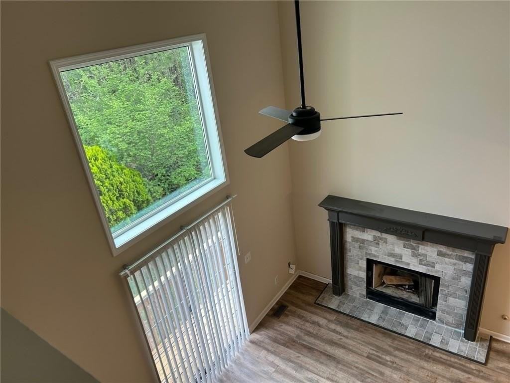 140 Stoneforest Dr - Photo 2 of 24
