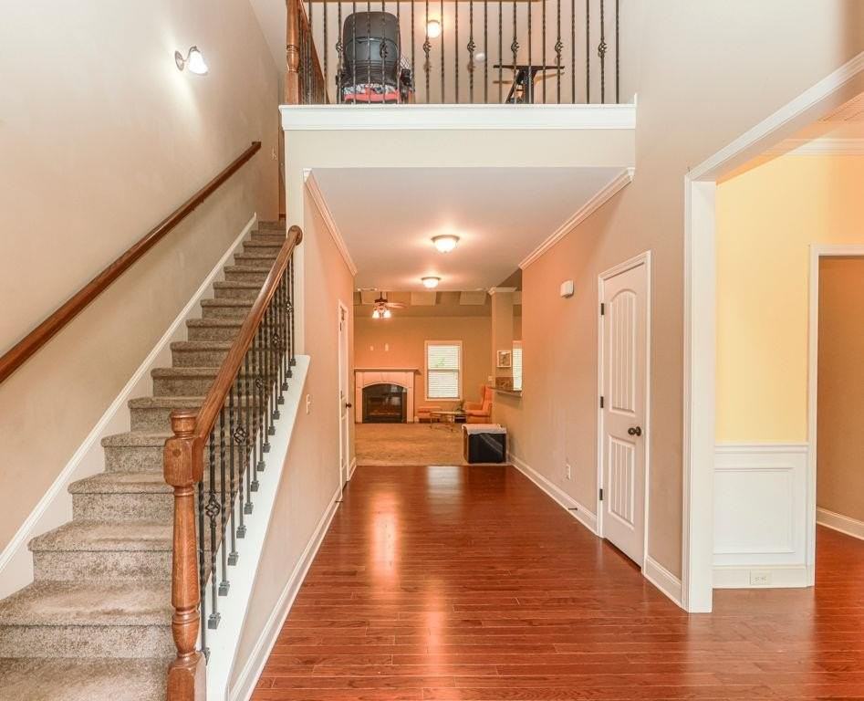 2241 Line Dr - Photo 4 of 40