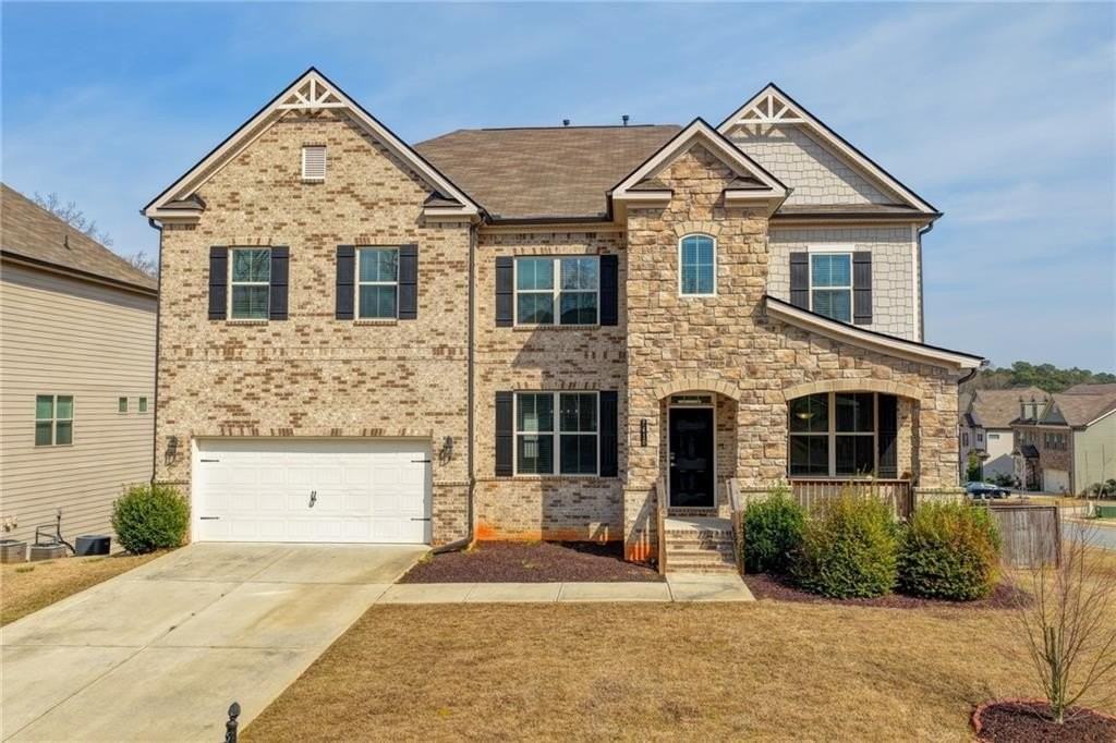 7410 Ansley View Ln - Photo 3 of 50