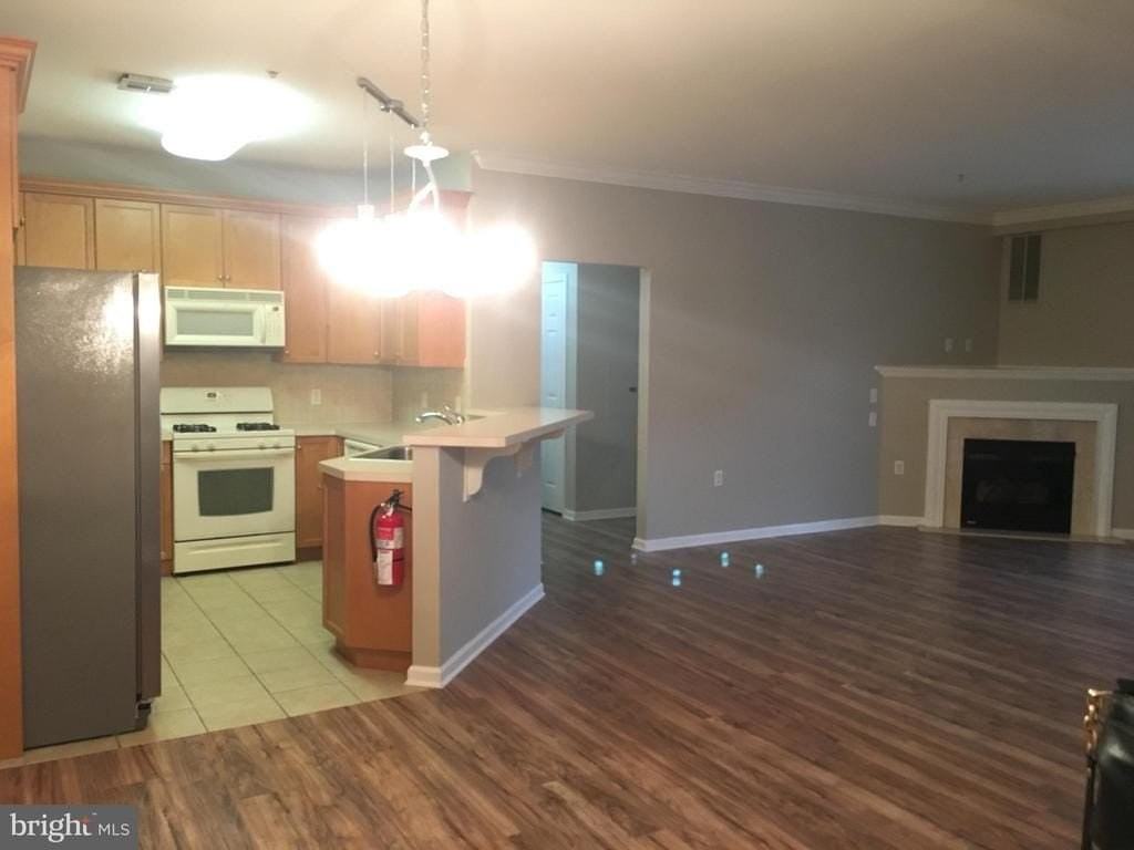 126 Masterson Ct - Photo 7 of 23
