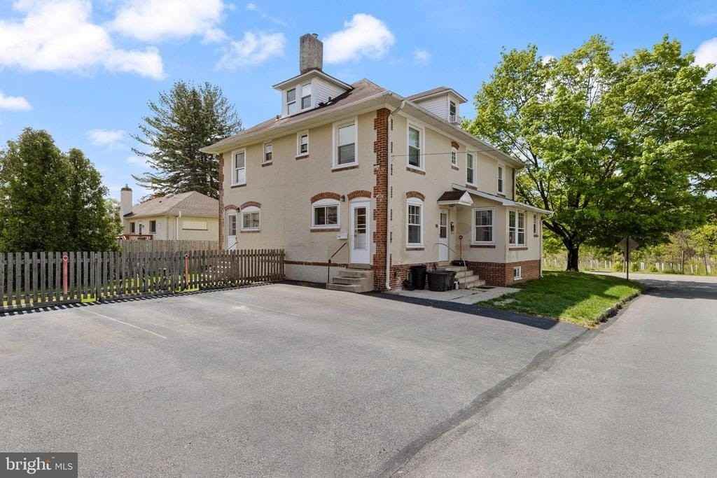 153 Conestoga Rd