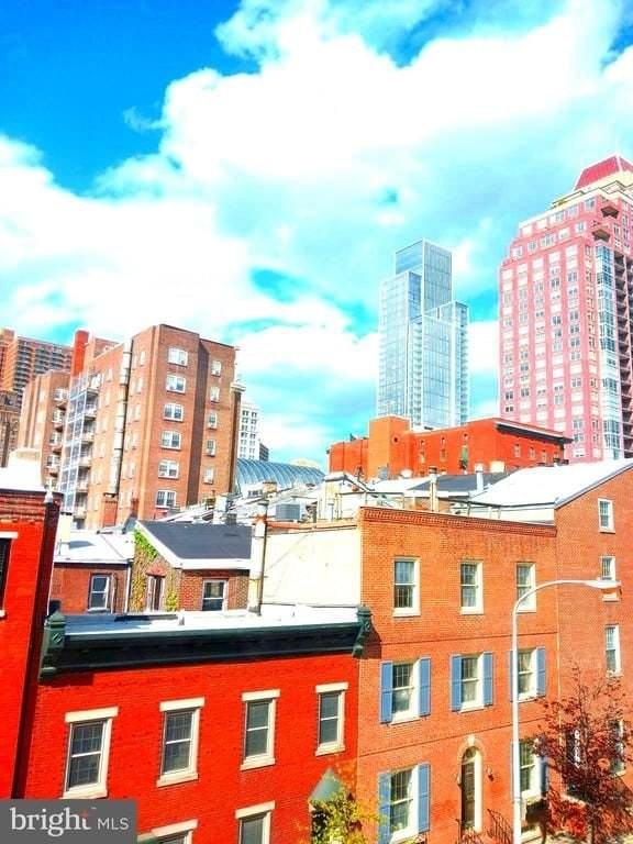 1510 Lombard St #3 - Photo 2 of 14