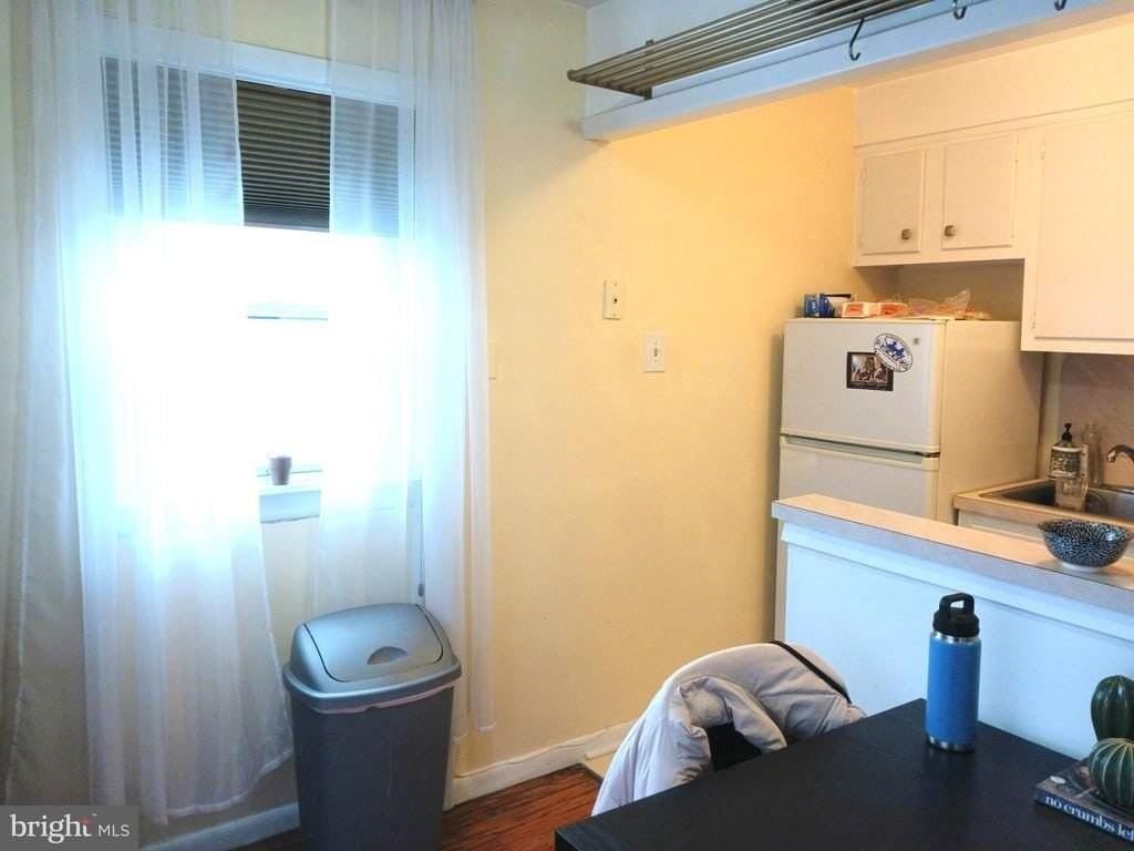 1510 Lombard St #3 - Photo 7 of 14