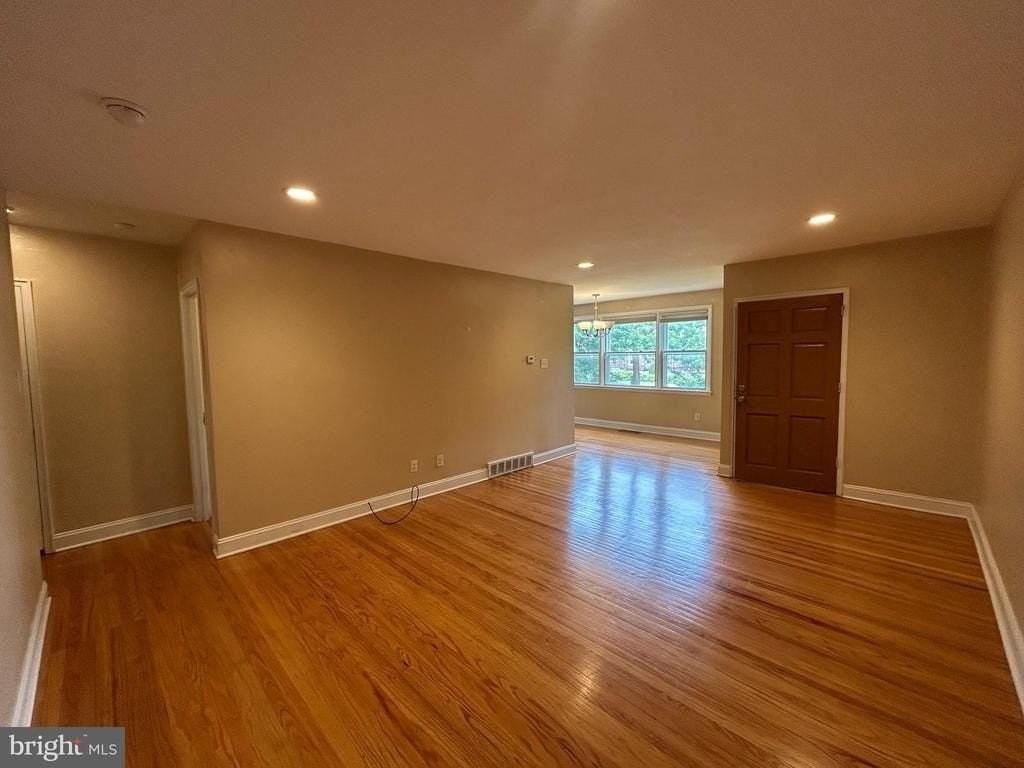 2618 W Mimi Cir - Photo 5 of 16