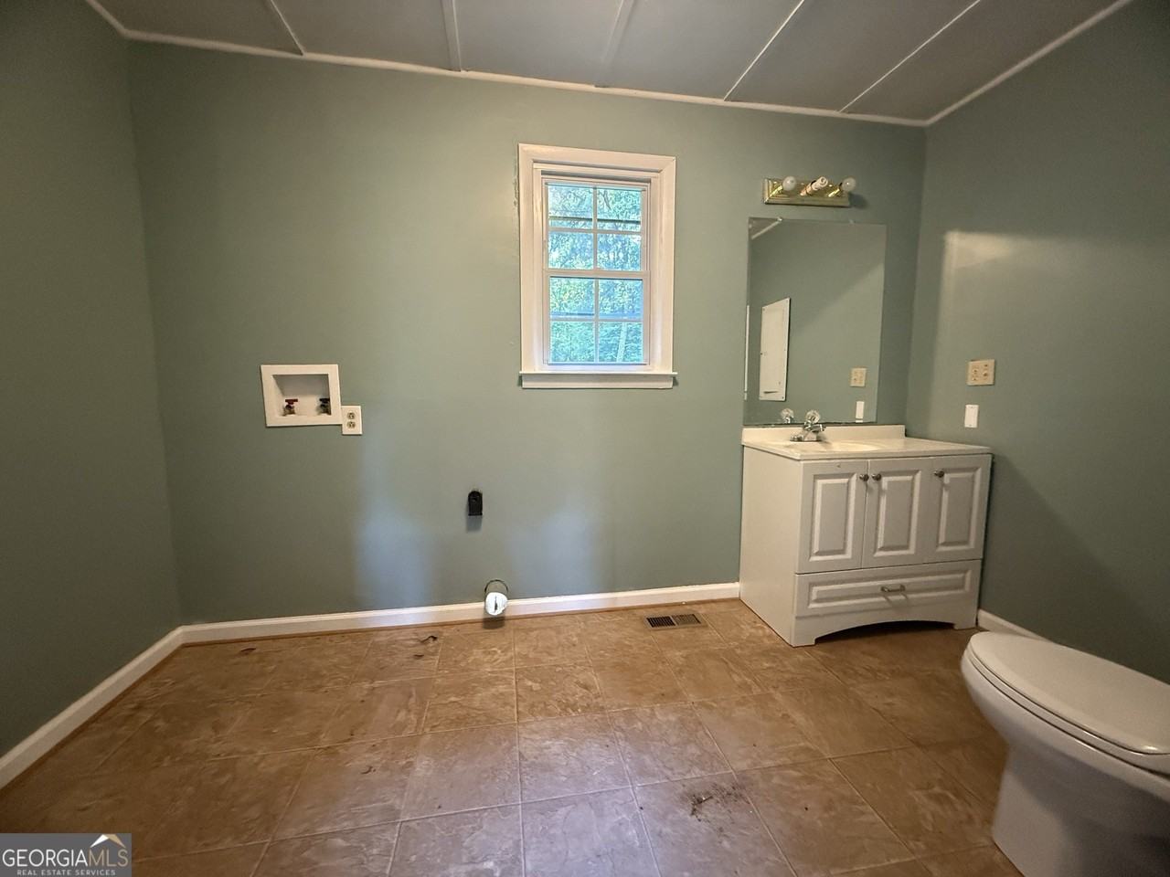 475 Christmas Tree Rd - Photo 7 of 10