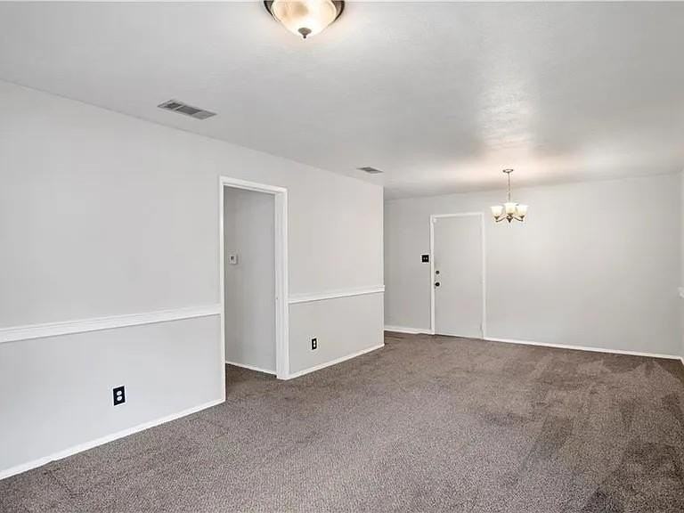 3764 Autumndale Dr - Photo 6 of 20