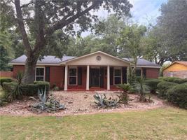 featured image of 1326 Doyle Ave