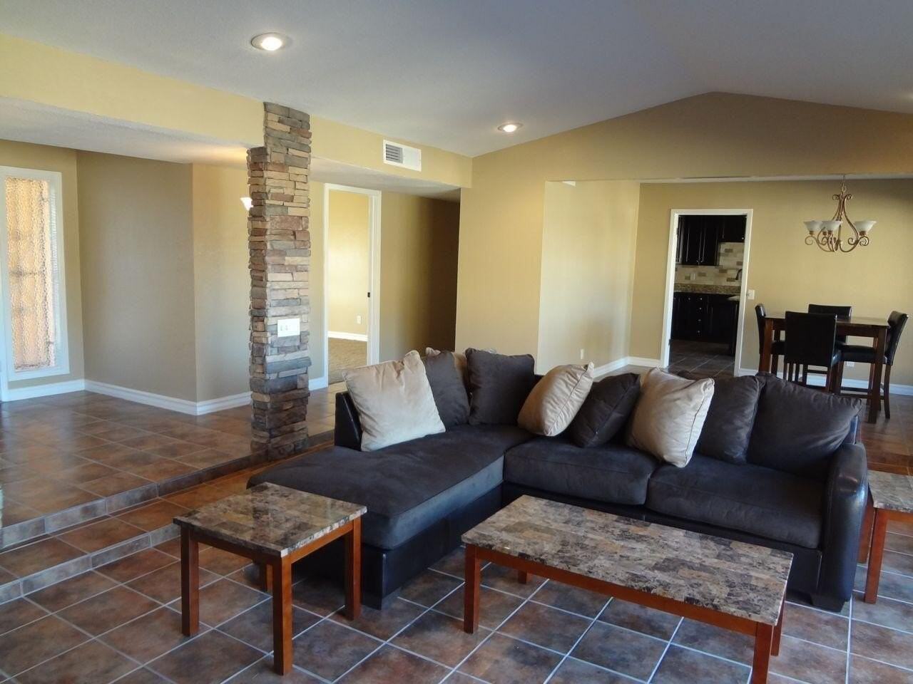 320 Barbaree Dr - Photo 4 of 16