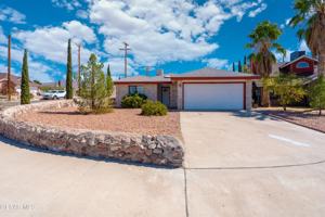 featured image of 7324 Canyon Run Dr