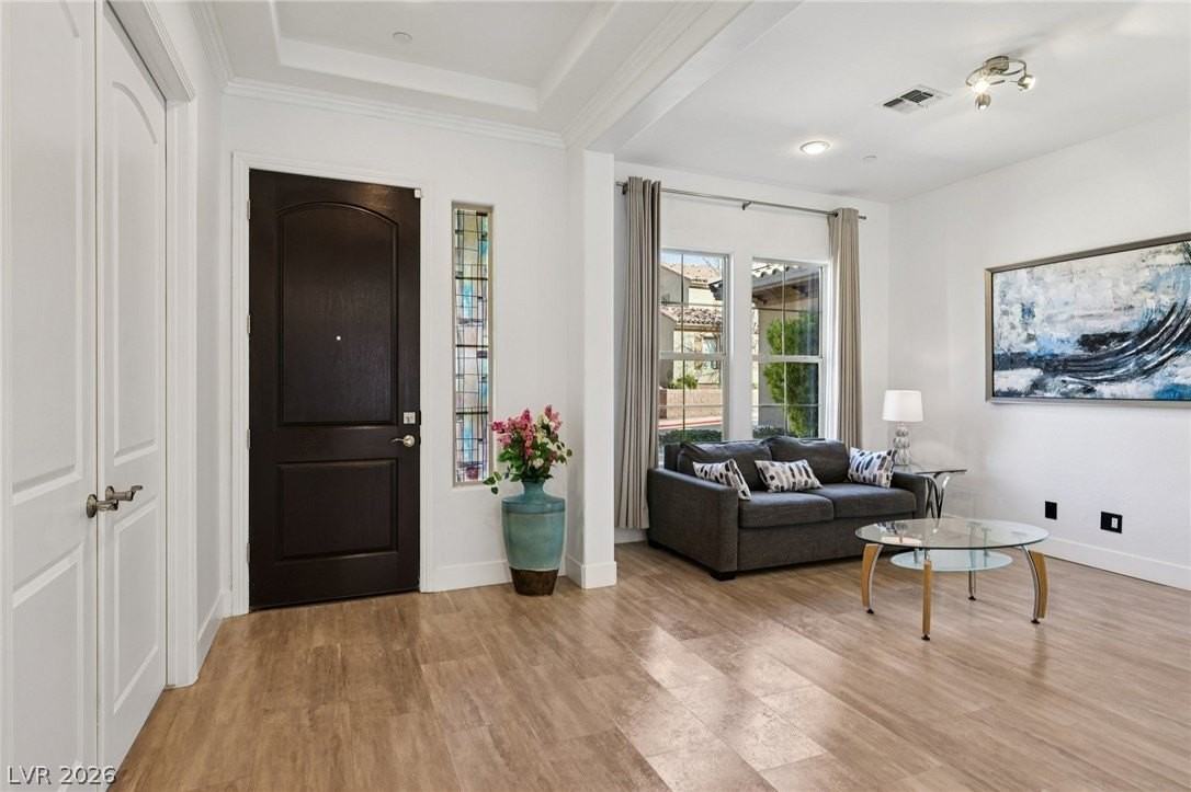 2341 Martinique Ave - Photo 4 of 50