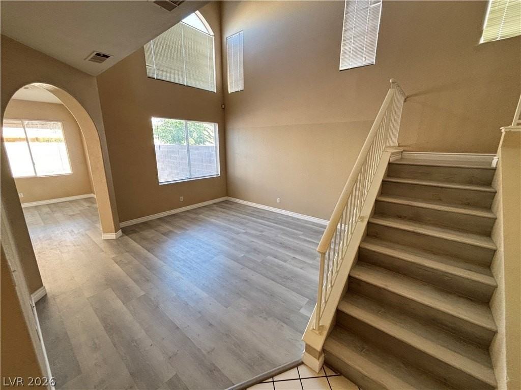 2398 Swifton Ct - Photo 4 of 38
