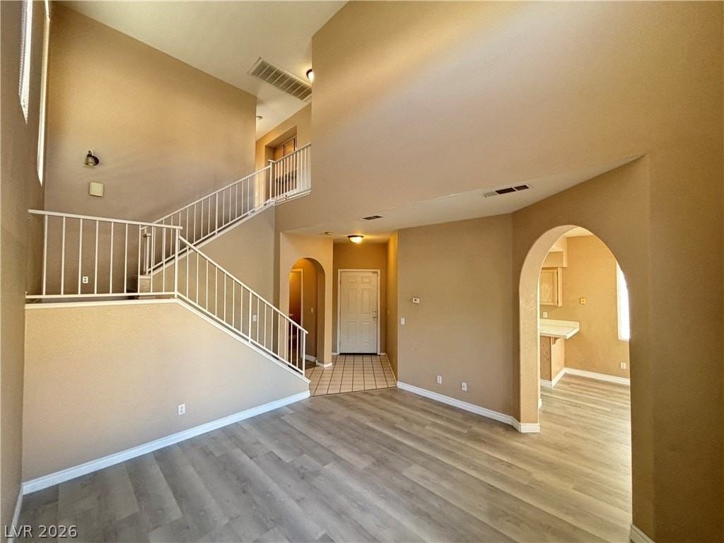 2398 Swifton Ct - Photo 6 of 38
