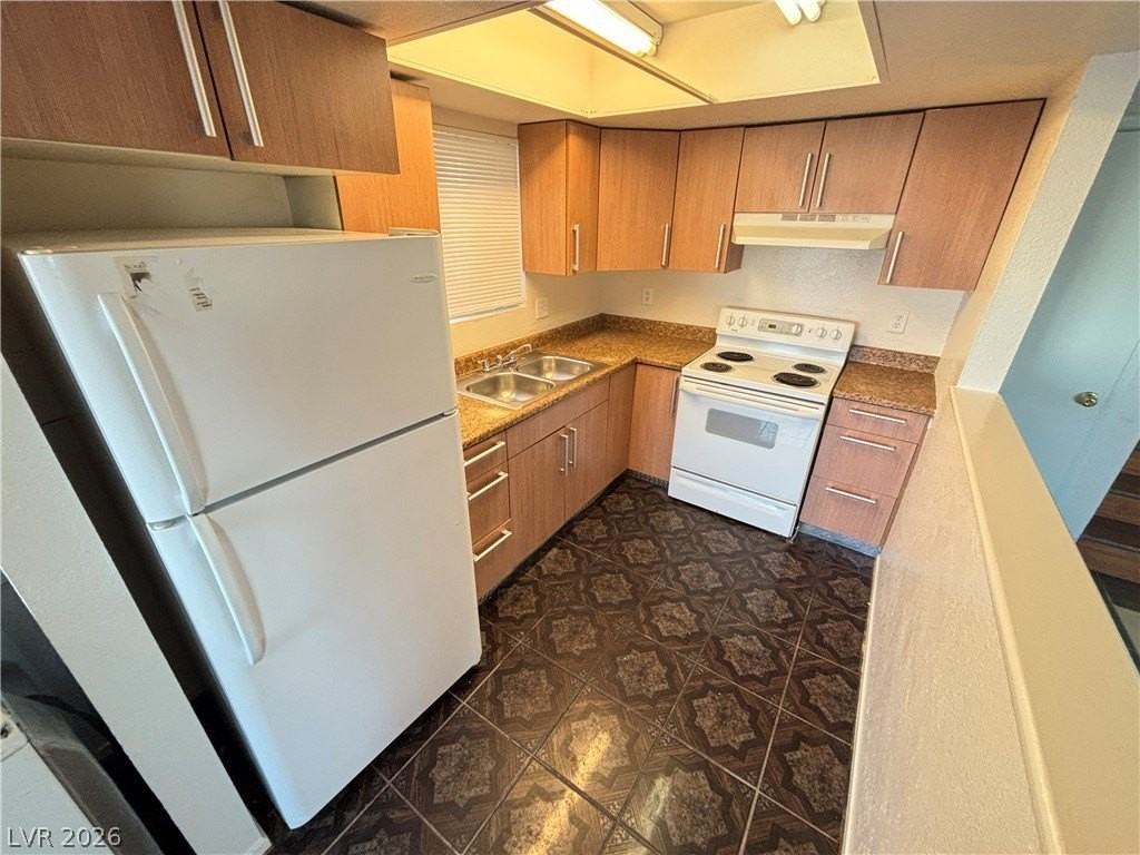 625 N 12th St #A - Photo 6 of 13