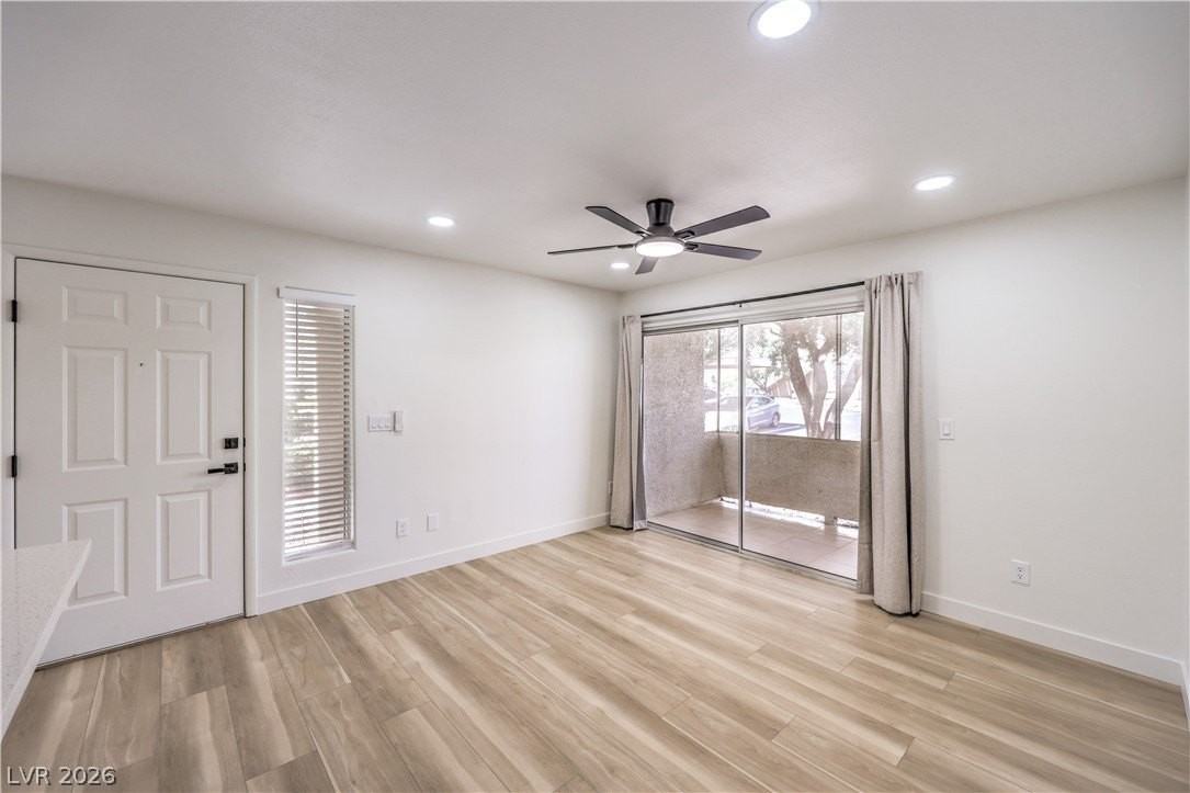 3425 E Russell Rd #147 - Photo 4 of 27
