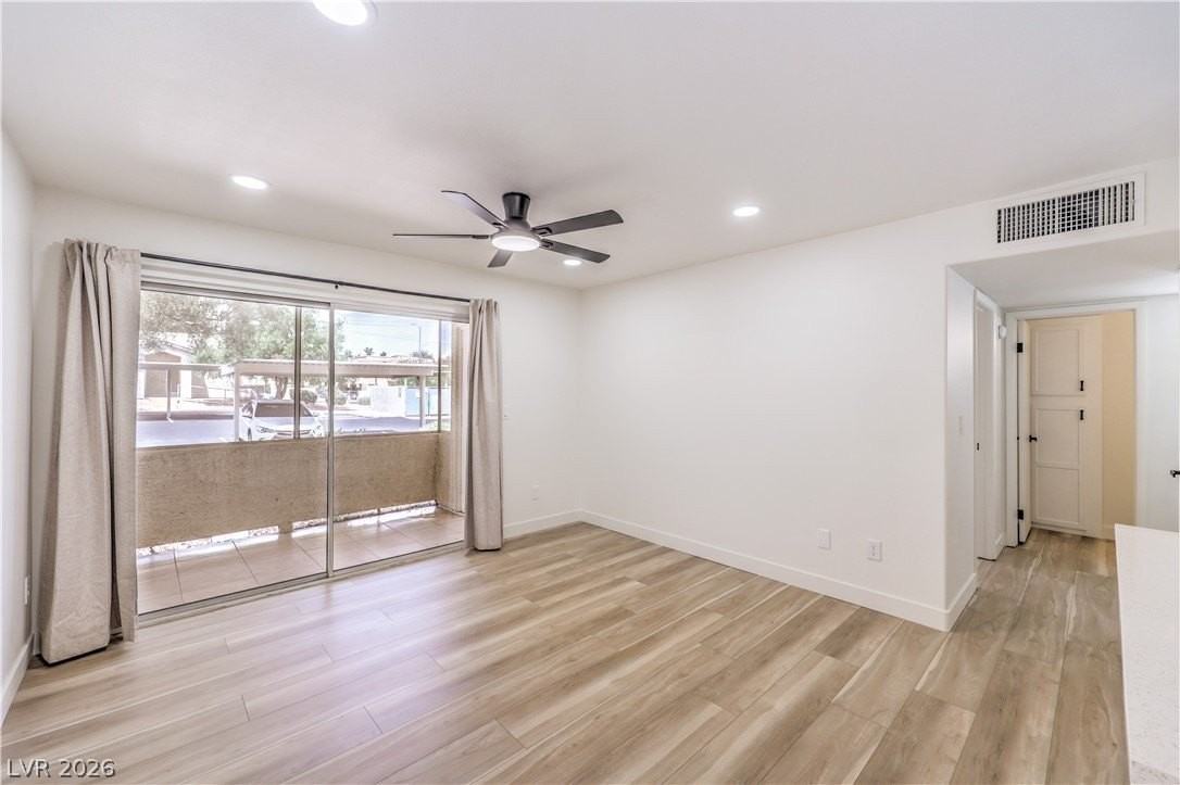 3425 E Russell Rd #147 - Photo 5 of 27