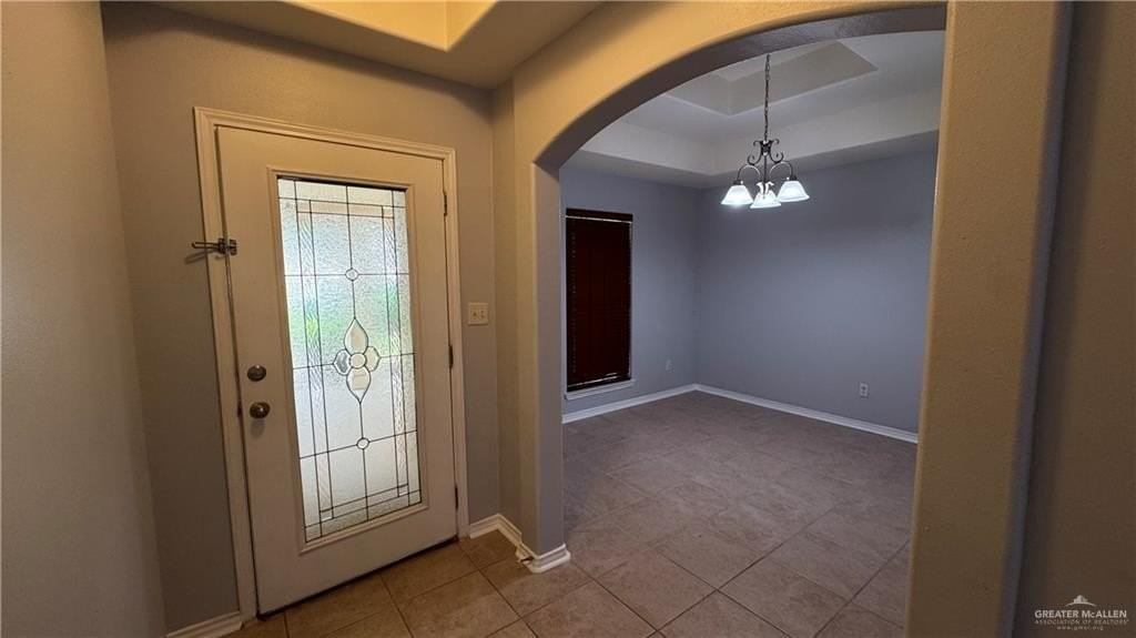 3405 Santa Monica - Photo 2 of 29