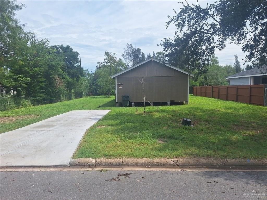 234 Jaime St - Photo 3 of 14