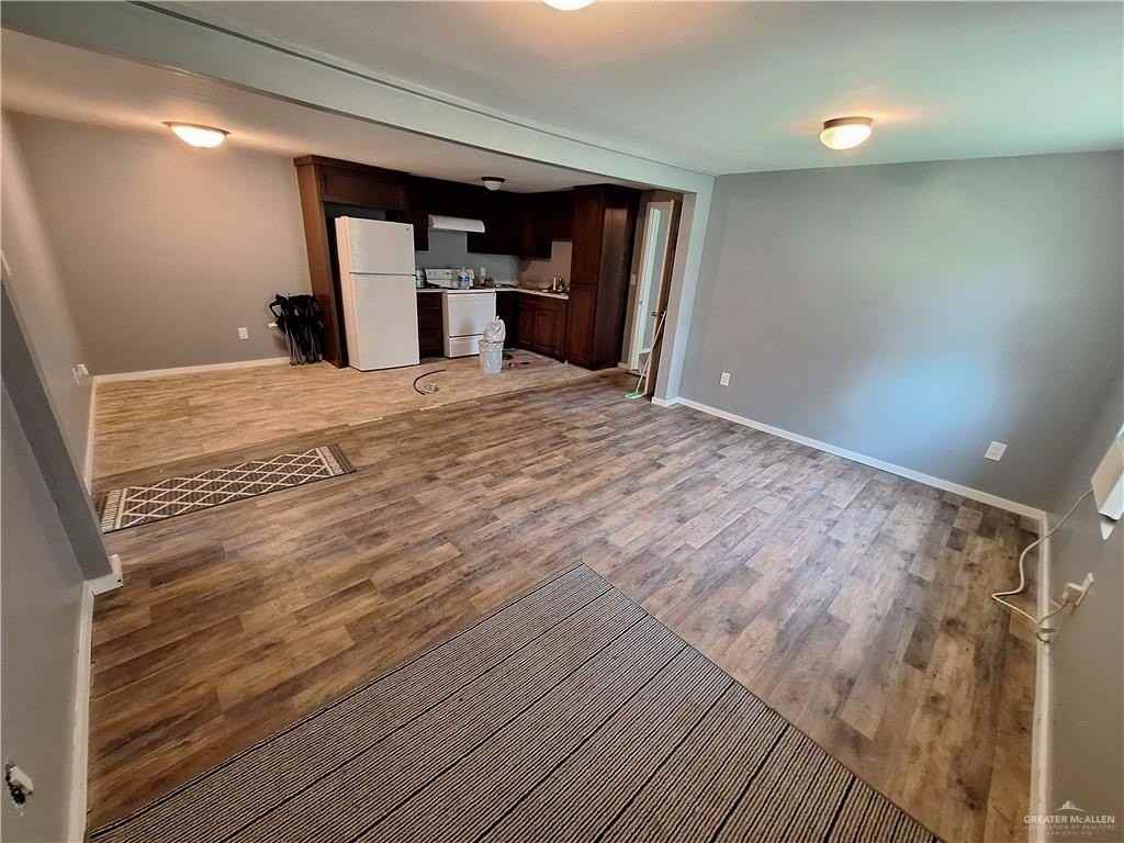 234 Jaime St - Photo 7 of 14