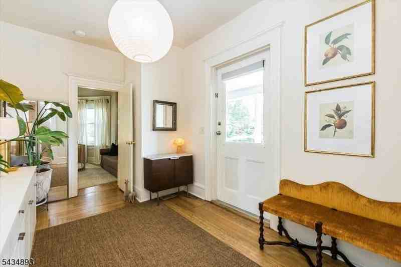 92 Midland Ave #A - Photo 6 of 28