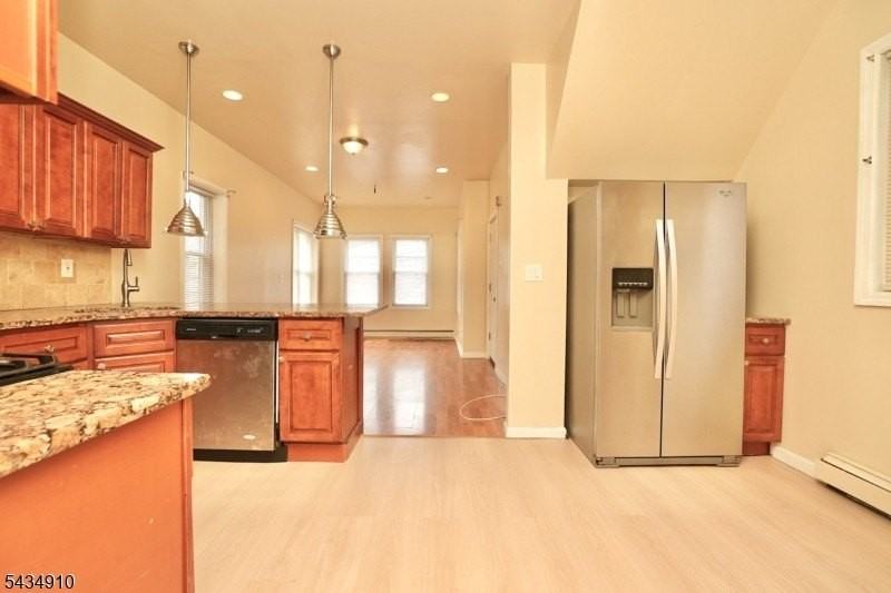 79 Chestnut St #1 - Photo 2 of 10