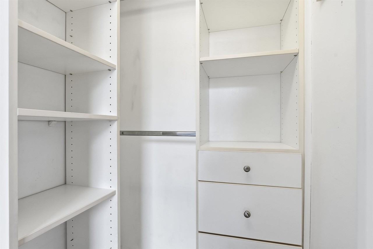 501 Adams St #4E - Photo 6 of 14
