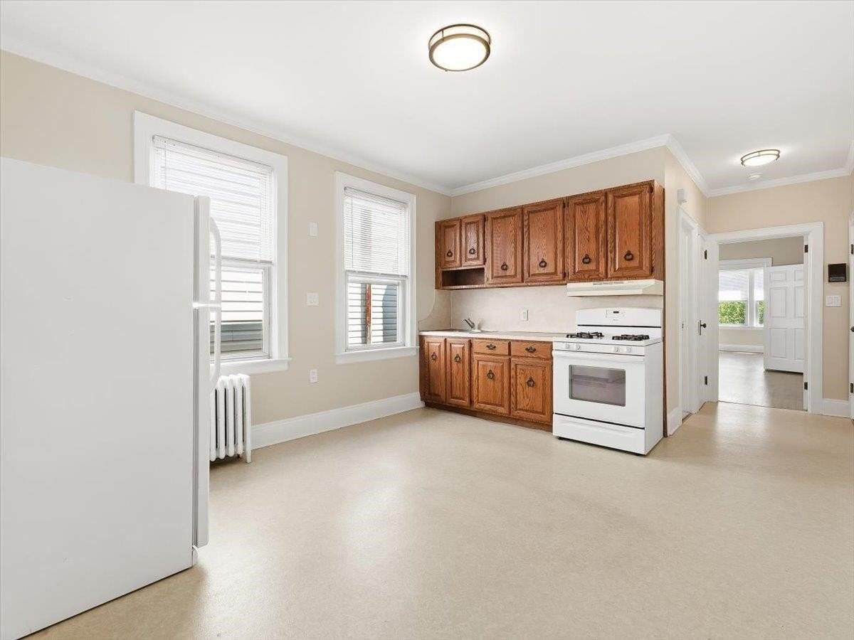 73 Newman Ave #4 - Photo 6 of 20