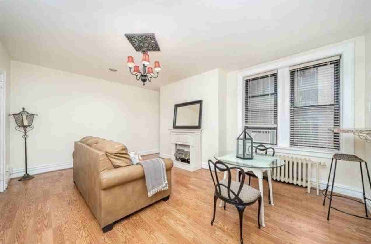 56 GLENWOOD AVE #28 - Photo 2 of 12