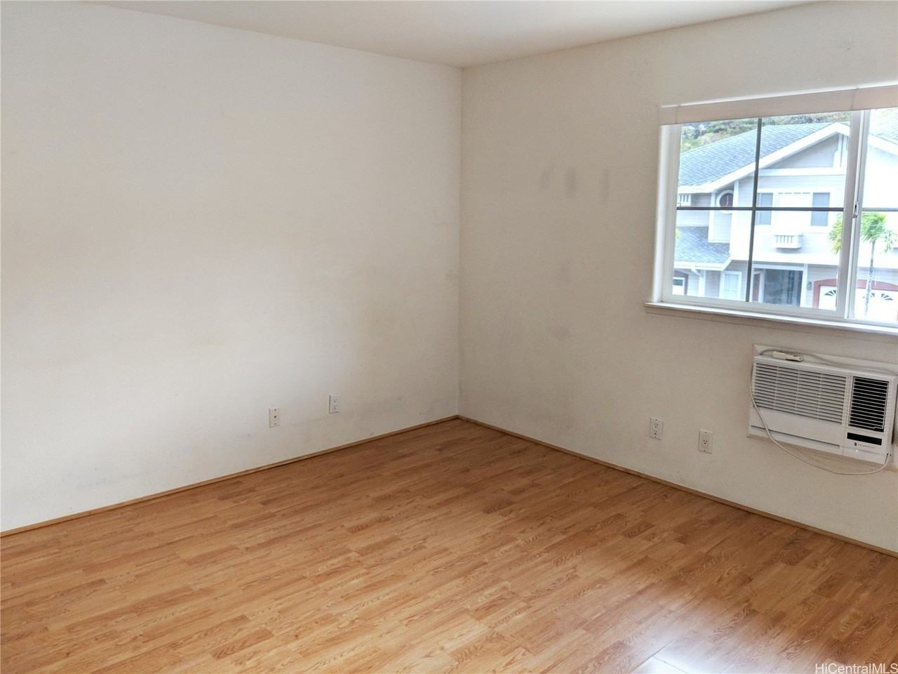 7150 Hawaii Kai Dr #199 - Photo 7 of 9