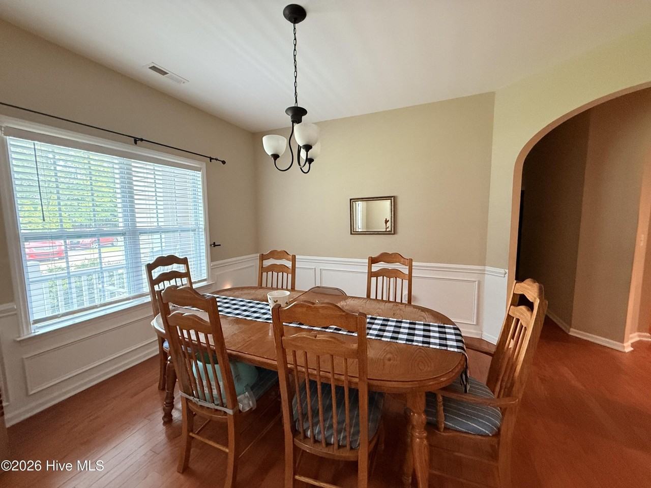 302 Toto Ct - Photo 5 of 18