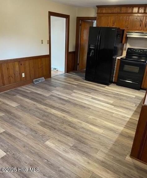 211 Nichols Dr - Photo 3 of 10
