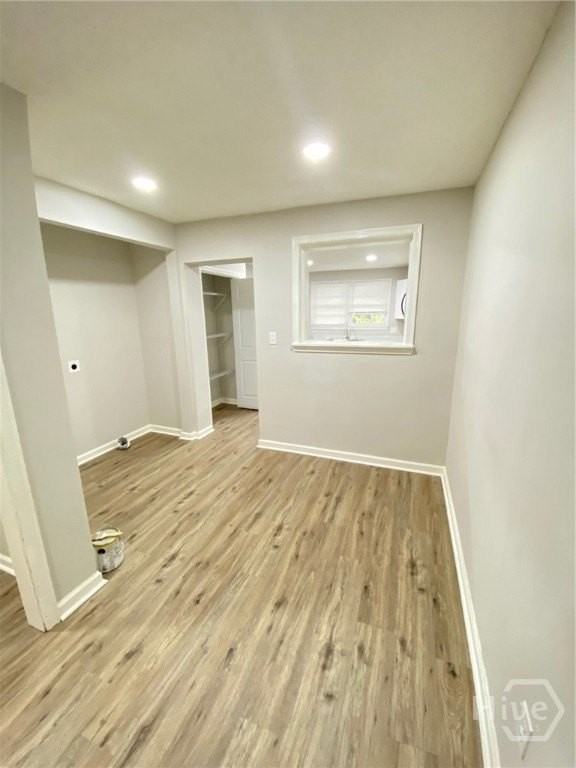 2137 Bolling St - Photo 6 of 13