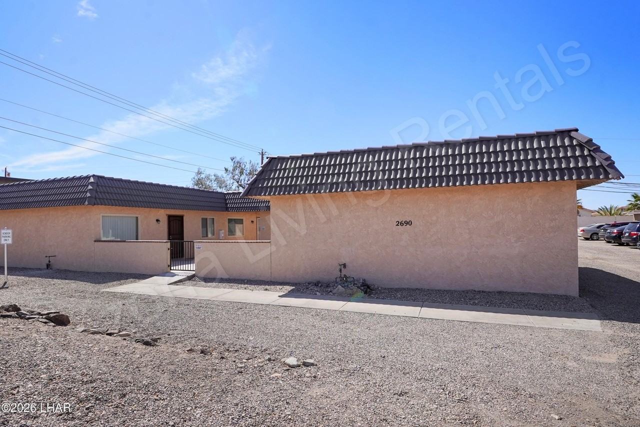 2690 Mcculloch Blvd N #6 - Photo 3 of 16