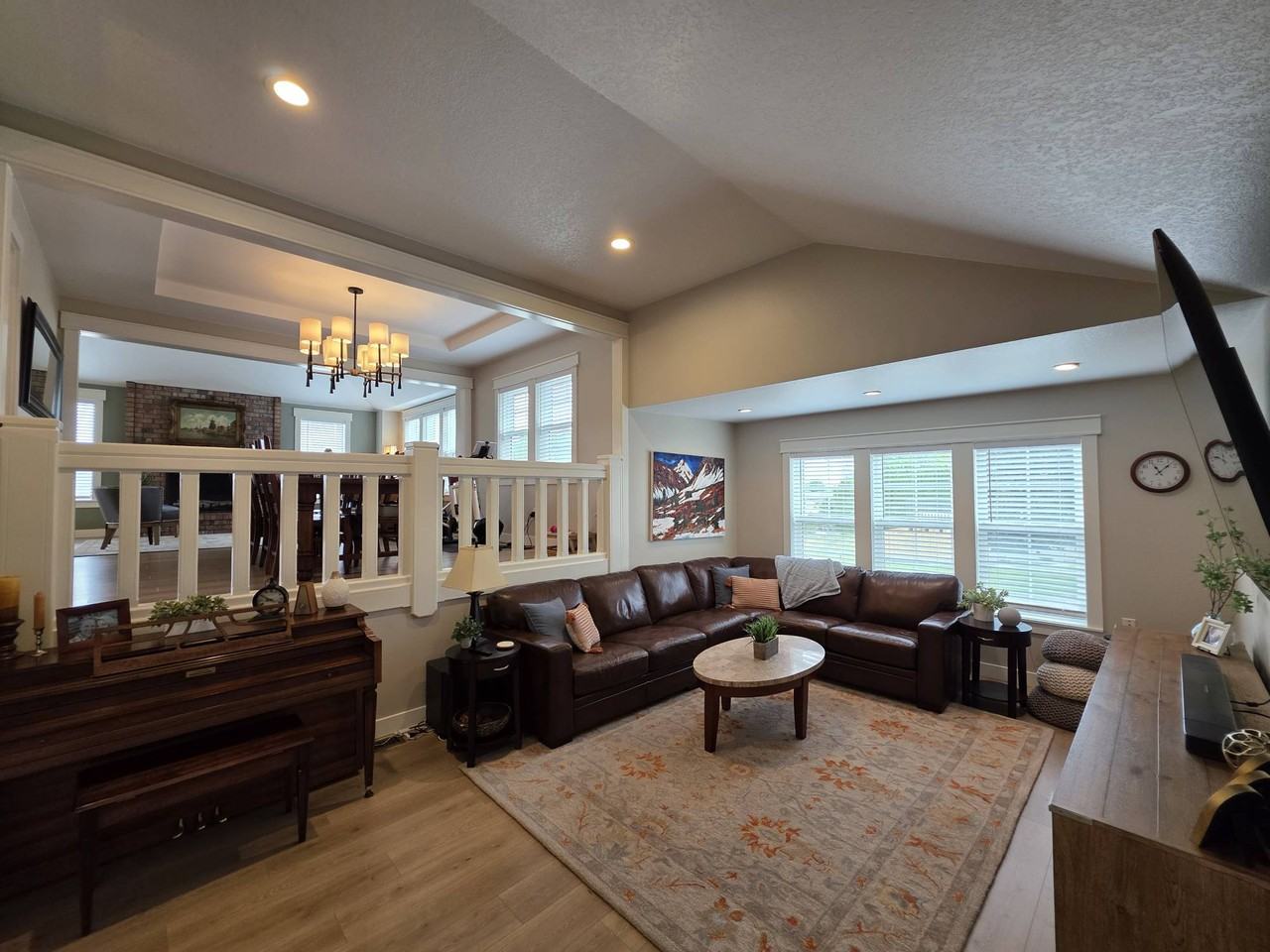 4002 S Olson Pl #1 - Photo 6 of 48