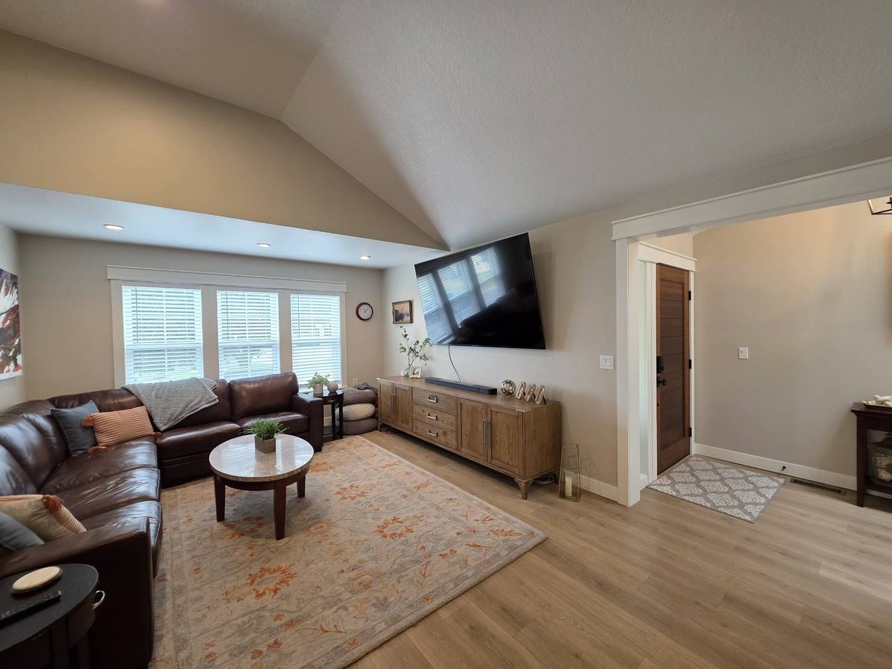 4002 S Olson Pl #1 - Photo 7 of 48