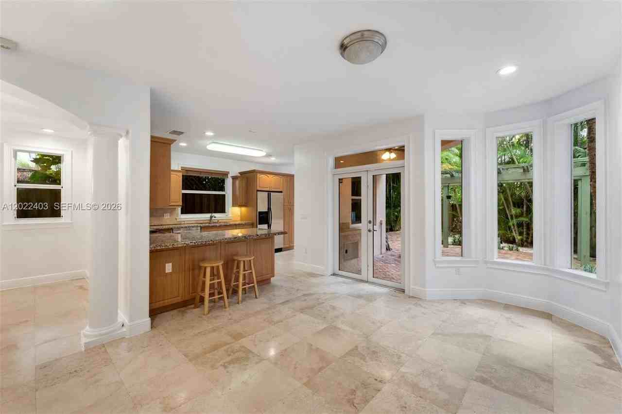 3060 Lime Ct #3060 - Photo 5 of 23
