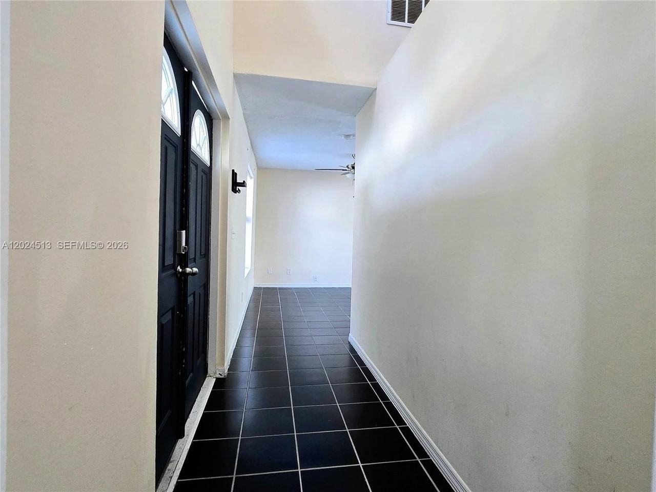 854 Sw 8th Pl - Photo 3 of 28