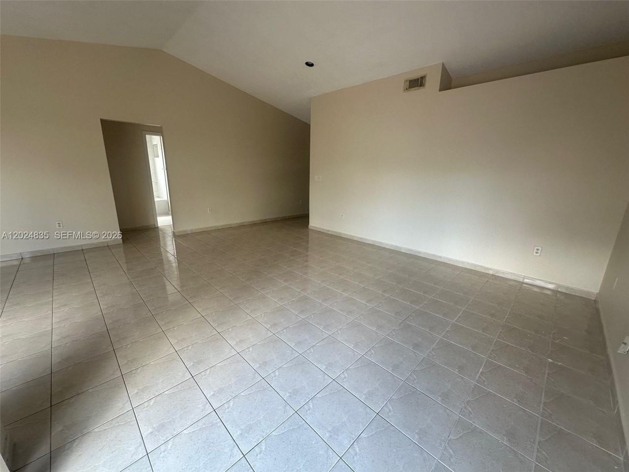 16280 Sw 77th Ter - Photo 4 of 19