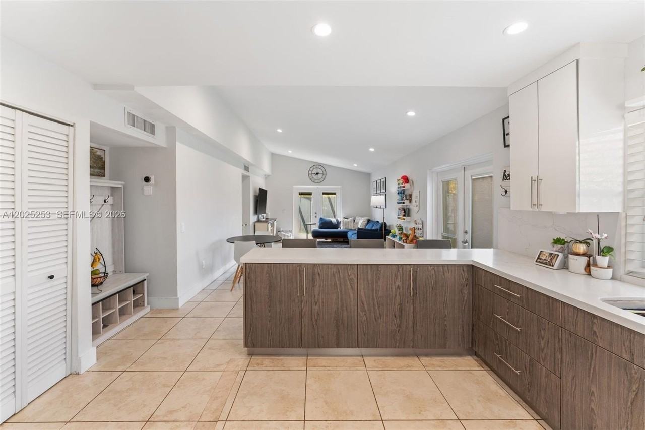 4885 Sw 152nd Pl #D95 - Photo 5 of 20