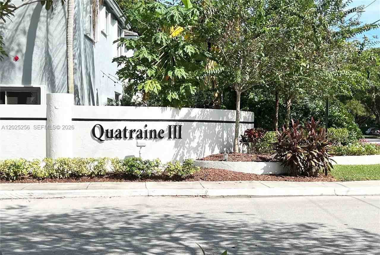 9832 Nw 9th Ct - Photo 2 of 32