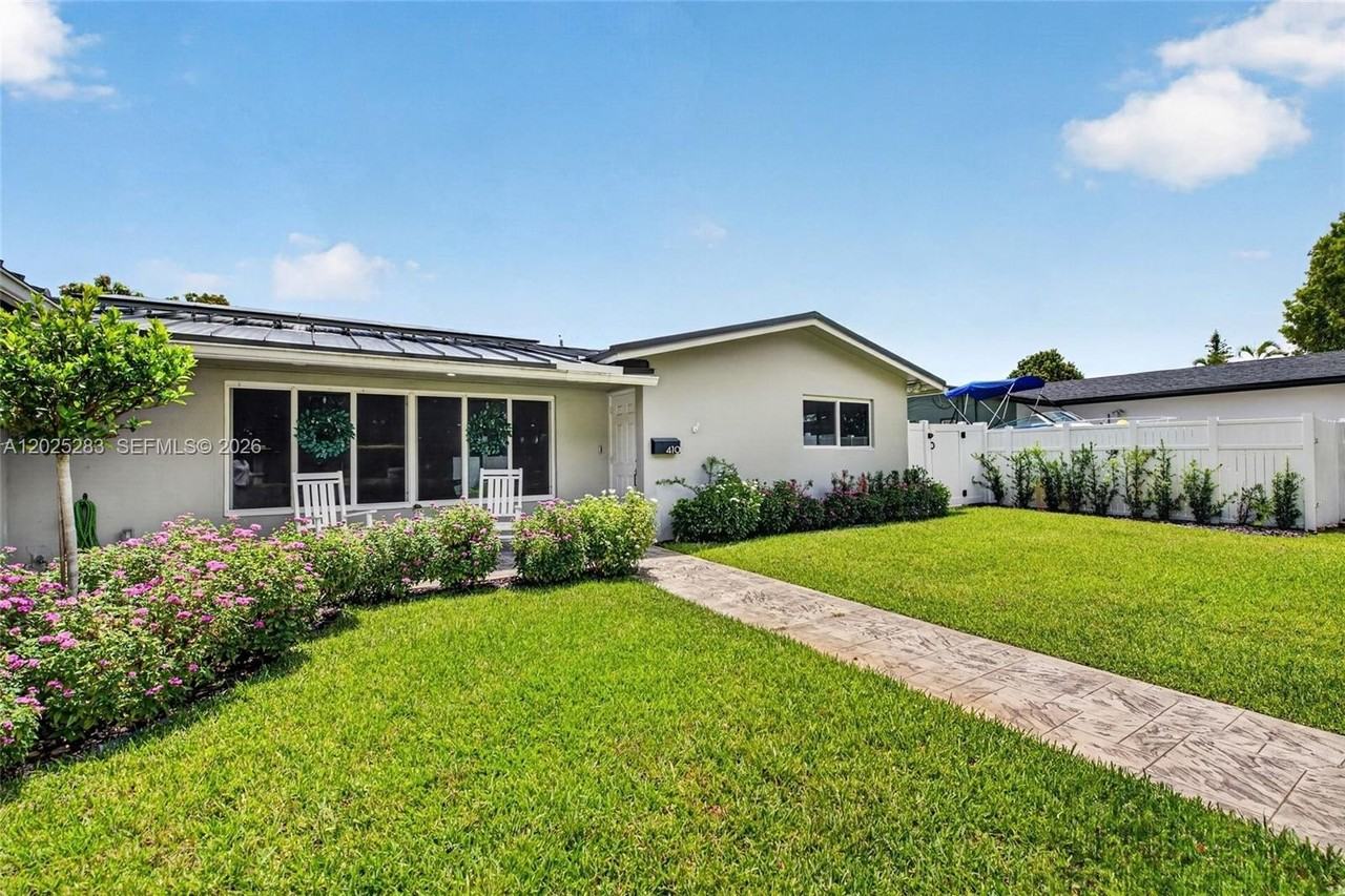 410 Sw 55th Ave - Photo 6 of 46